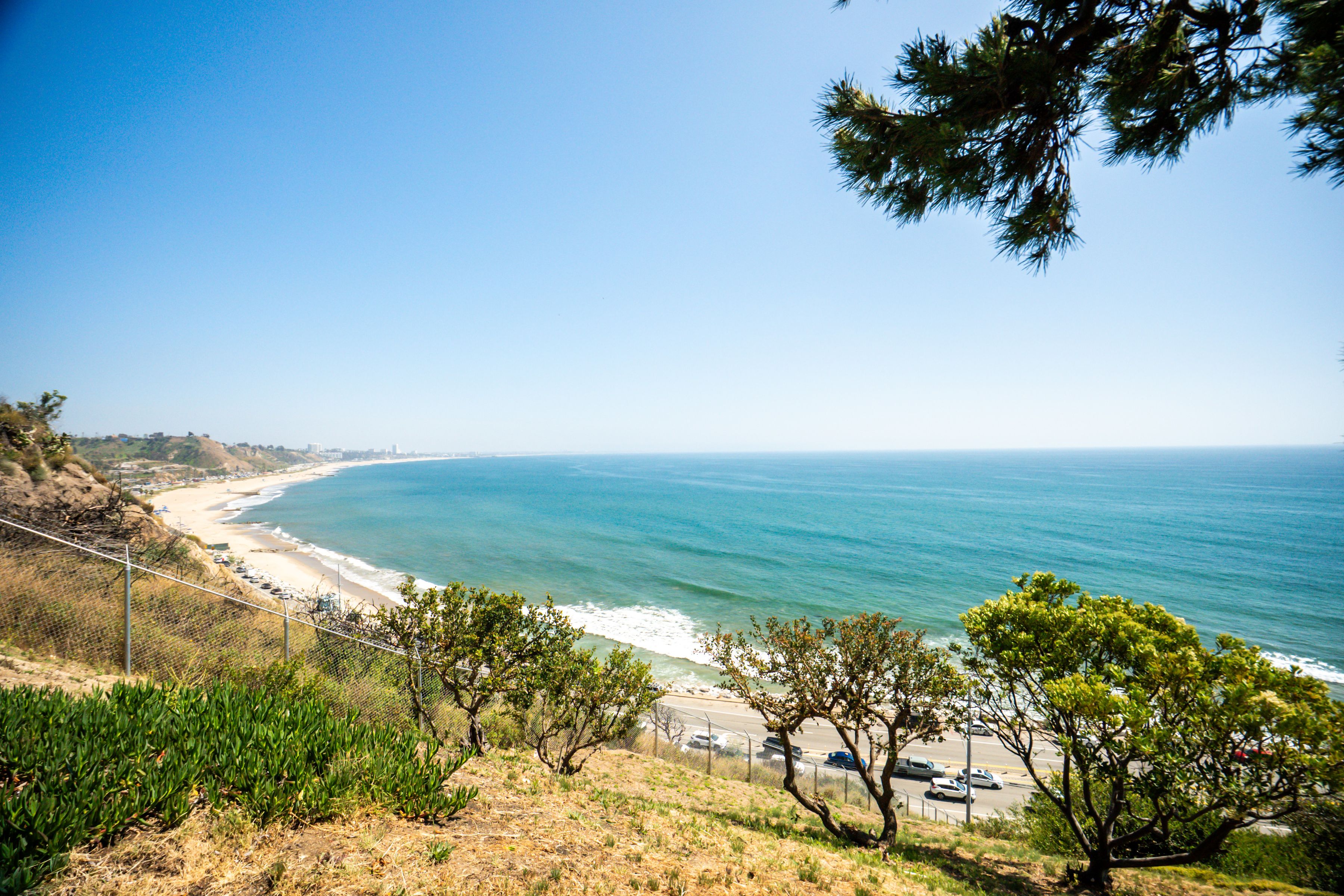  17352 W Sunset Blvd - 物件實景