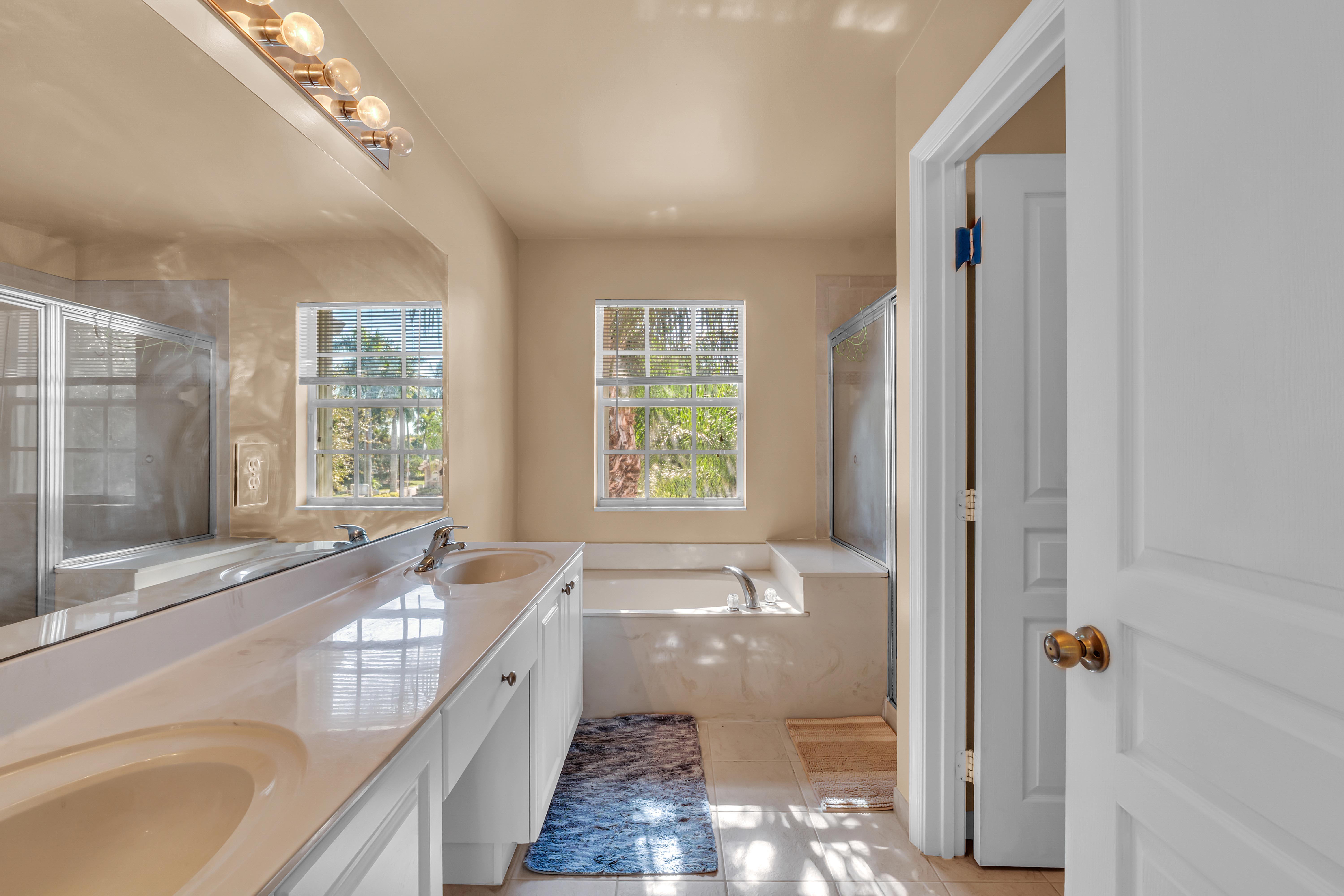 Greenacres, Florida, 33463, United States, 4 Bedrooms Bedrooms, ,3 BathroomsBathrooms,Residential,For Sale,2005896