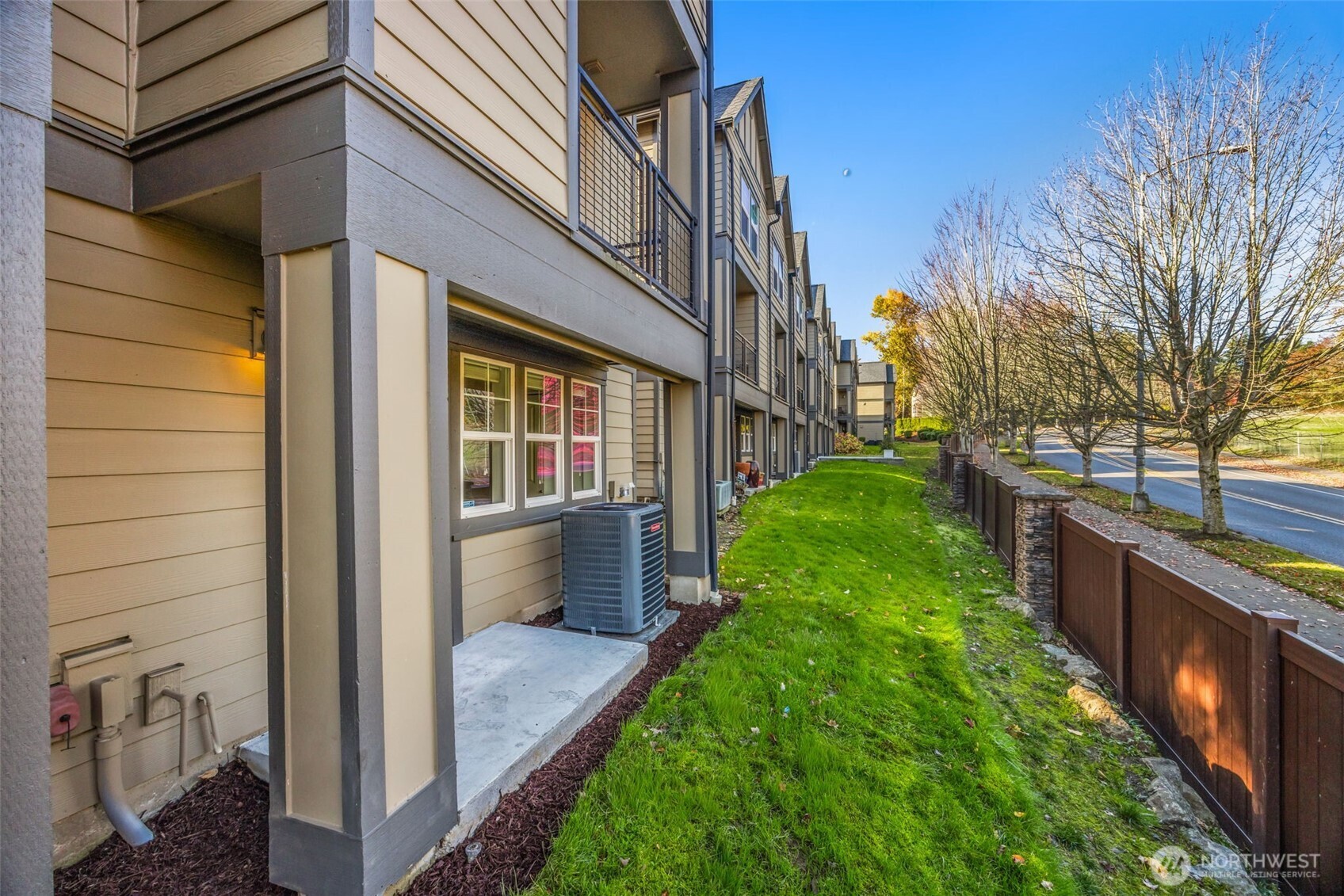 Seattle, Washington, 98106, United States, 2 Bedrooms Bedrooms, ,2 BathroomsBathrooms,Residential,For Sale,1991706