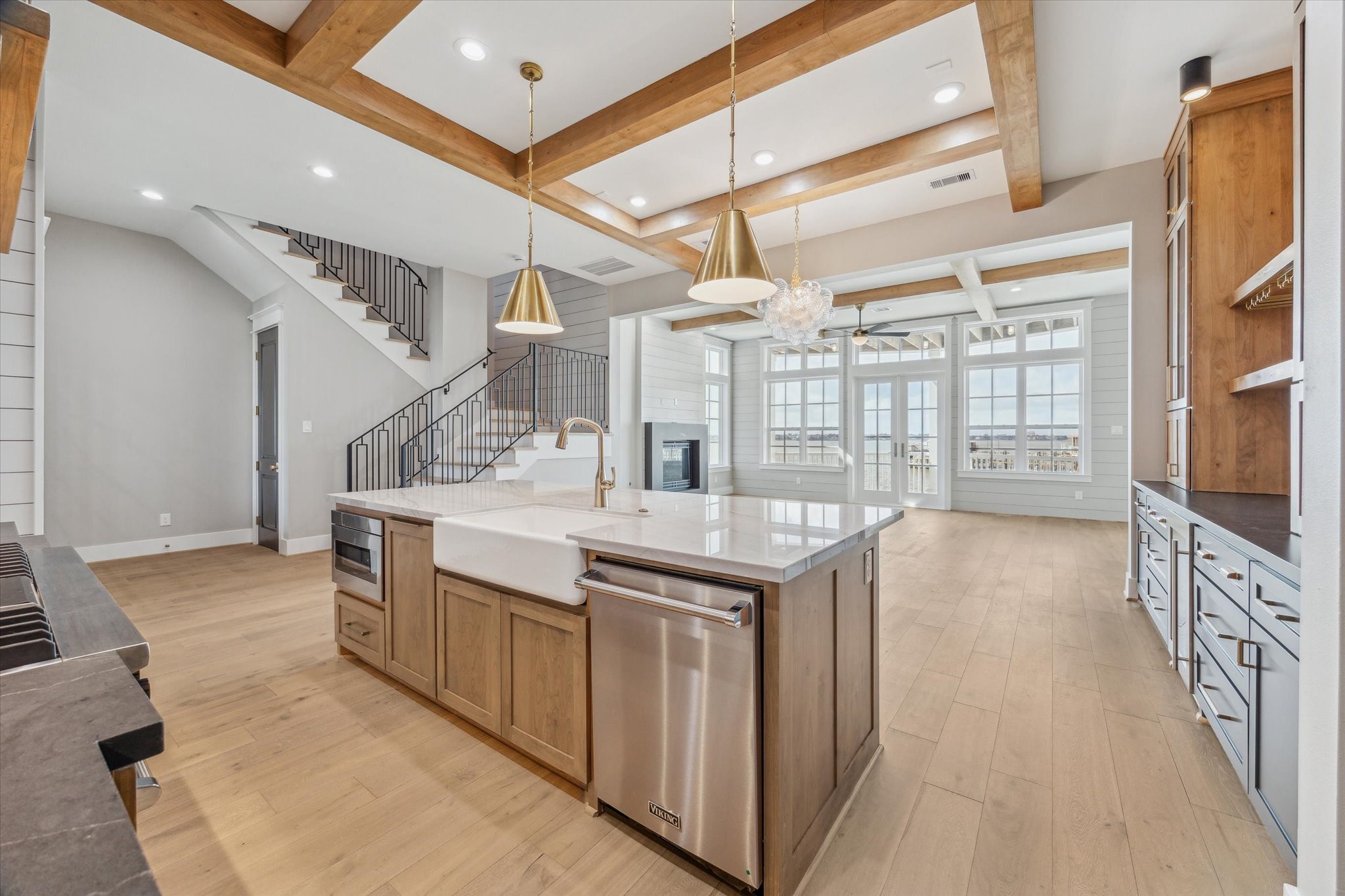  2447 Lakewood Pointe - 物件實景
