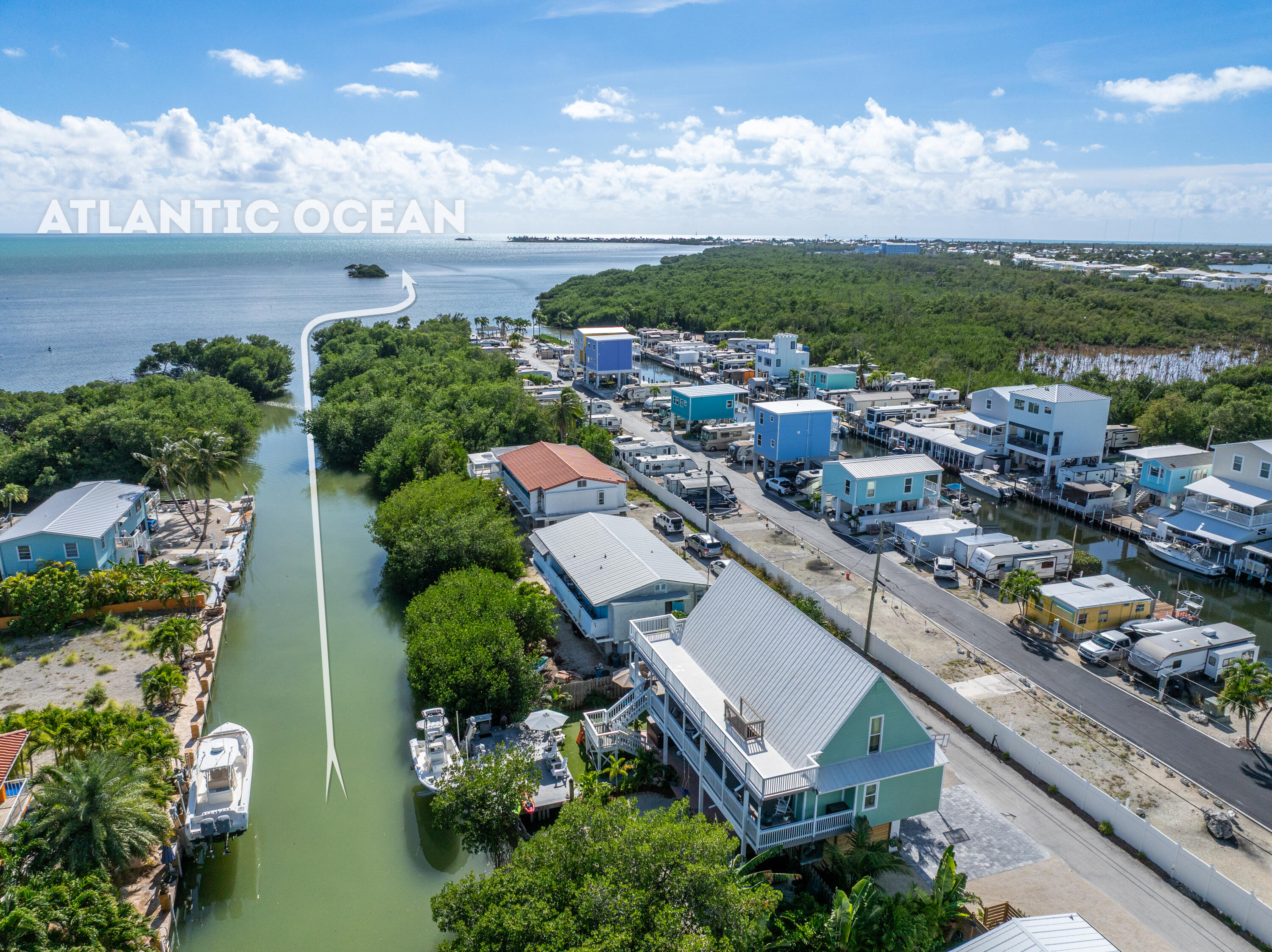 MARATHON, Florida, 33050, United States, 2 Bedrooms Bedrooms, ,2 BathroomsBathrooms,Residential,For Sale,2000916