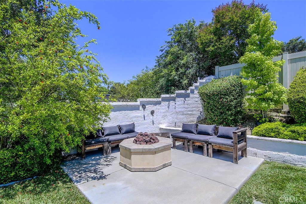 Temecula, California, 92592, United States, 5 Bedrooms Bedrooms, ,2 BathroomsBathrooms,Residential,For Sale,2048968
