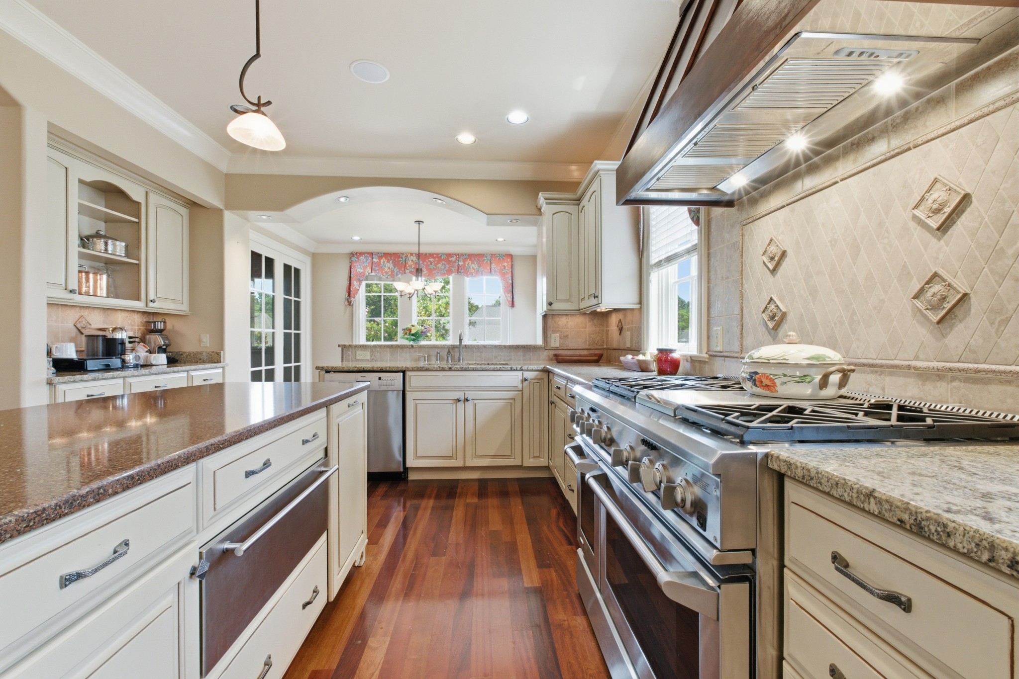  4022 Sneed Rd, Nashville, TN, 37215 - 物件實景