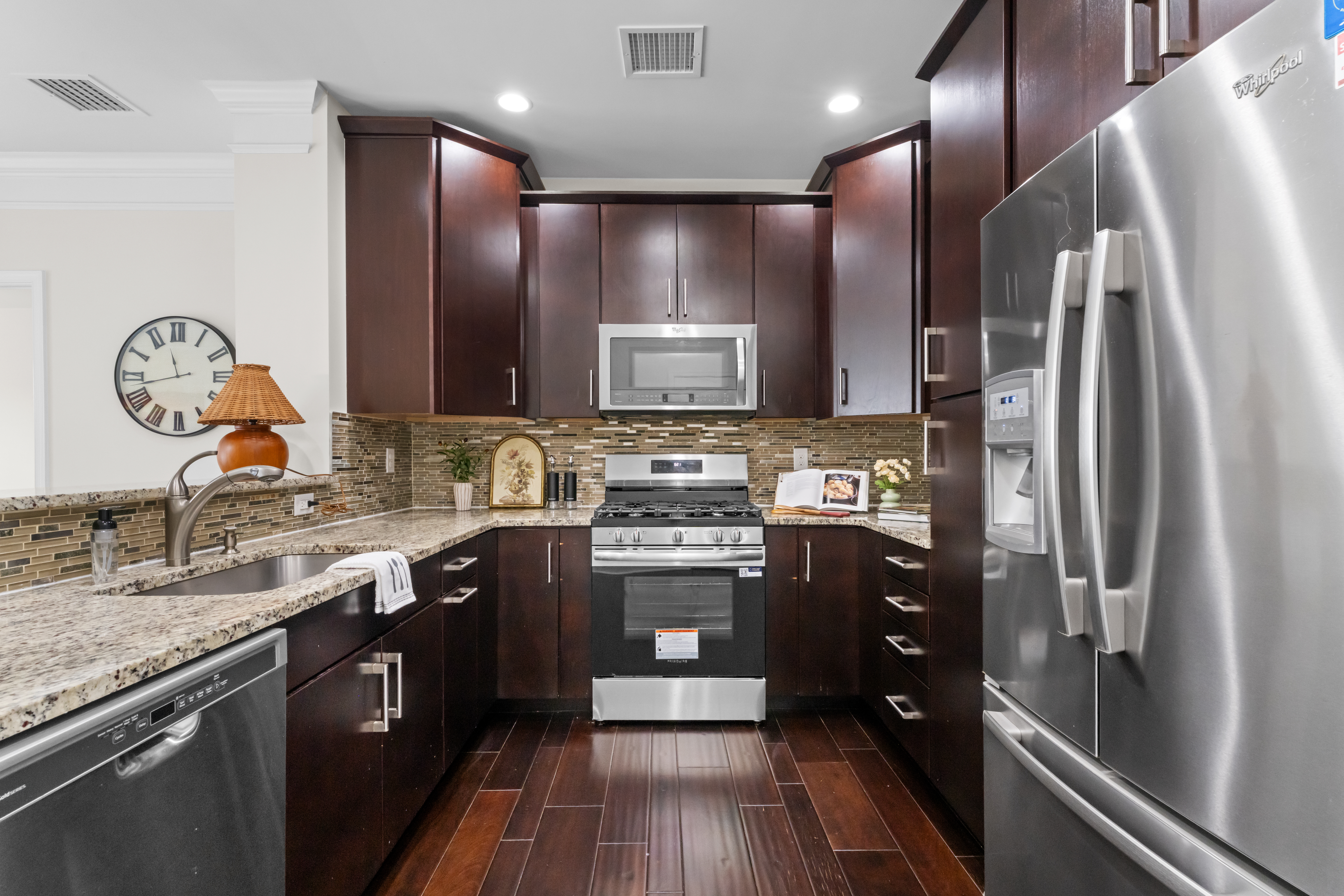  113 Corning Fairbanks Way, Westborough, MA 01581 - 物件實景