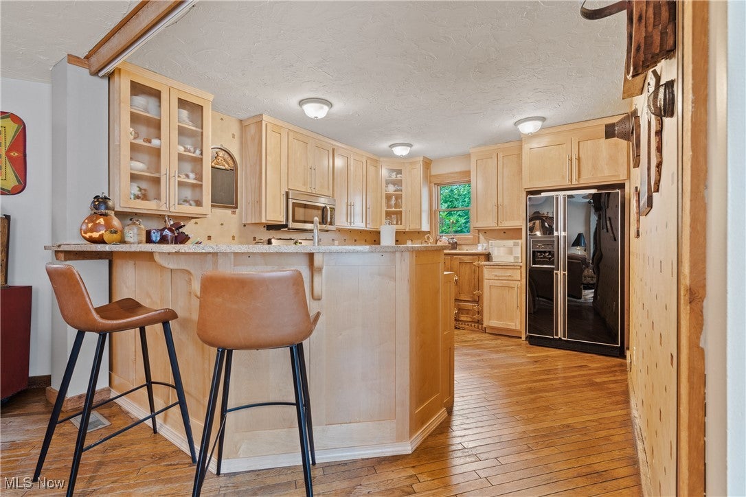 Cleveland, Ohio, 44113, United States, 3 Bedrooms Bedrooms, ,4 BathroomsBathrooms,Residential,For Sale,1984065