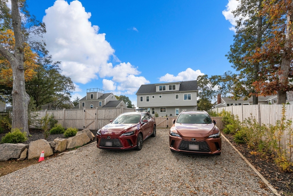 Marion, Massachusetts, 02738, United States, 3 Bedrooms Bedrooms, ,5 BathroomsBathrooms,Residential,For Sale,1987501