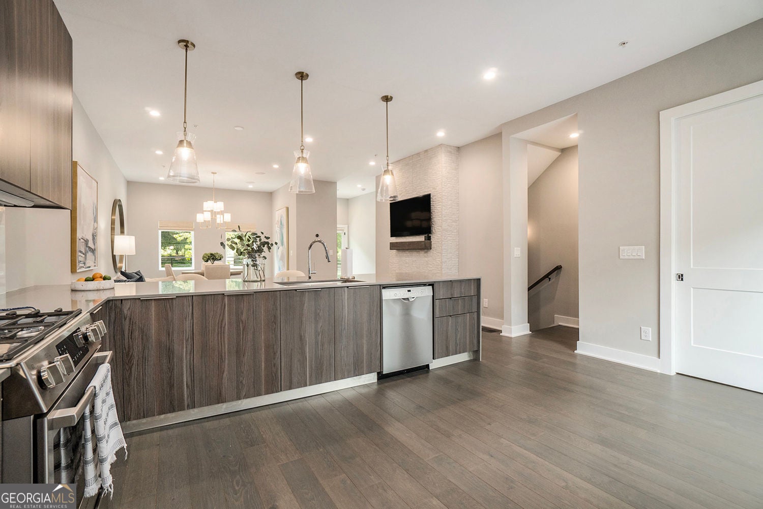 Atlanta, Georgia, 30307, United States, 4 Bedrooms Bedrooms, ,5 BathroomsBathrooms,Residential,For Sale,1927684