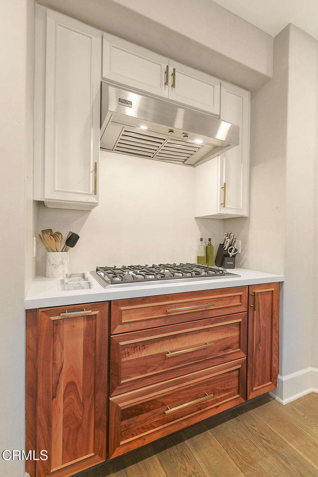 Thousand Oaks, California, 91362, United States, 4 Bedrooms Bedrooms, ,4 BathroomsBathrooms,Residential,For Sale,1997017