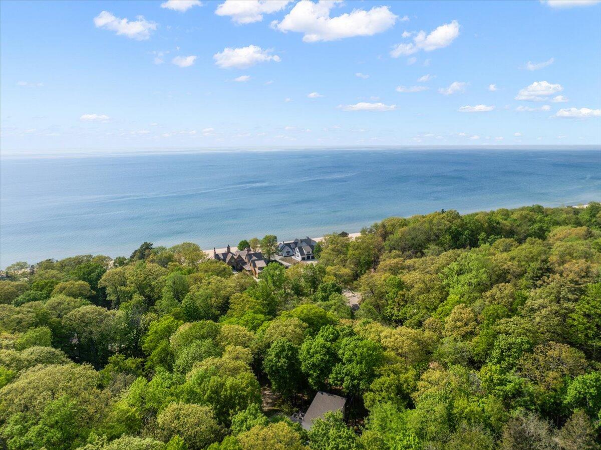 Saugatuck, Michigan, 49453, United States, 4 Bedrooms Bedrooms, ,4 BathroomsBathrooms,Residential,For Sale,1826741