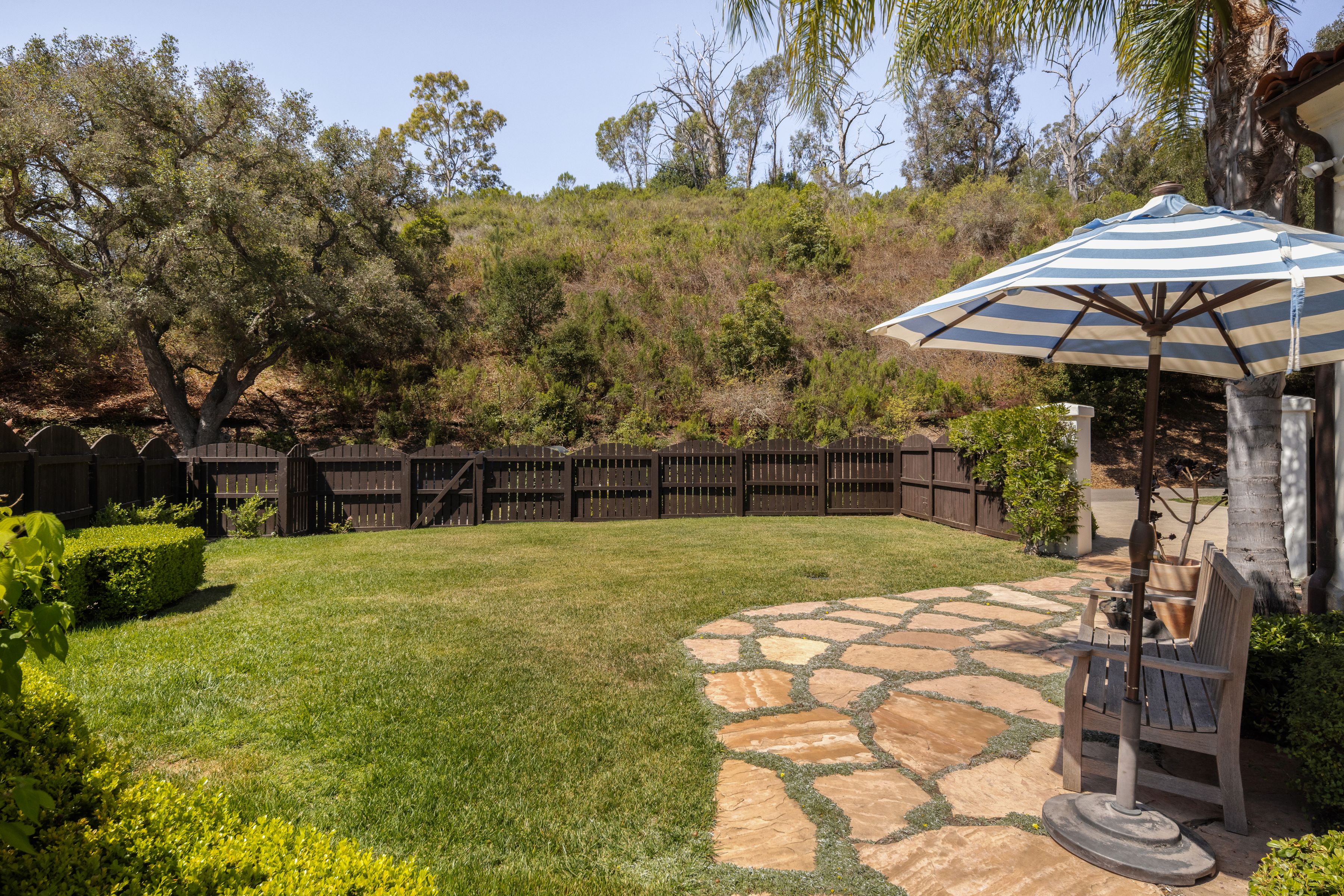  Classic Santa Barbara Home - 物件實景
