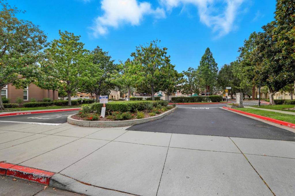 San Jose, California, 95138, United States, 2 Bedrooms Bedrooms, ,3 BathroomsBathrooms,Residential,For Sale,1976641