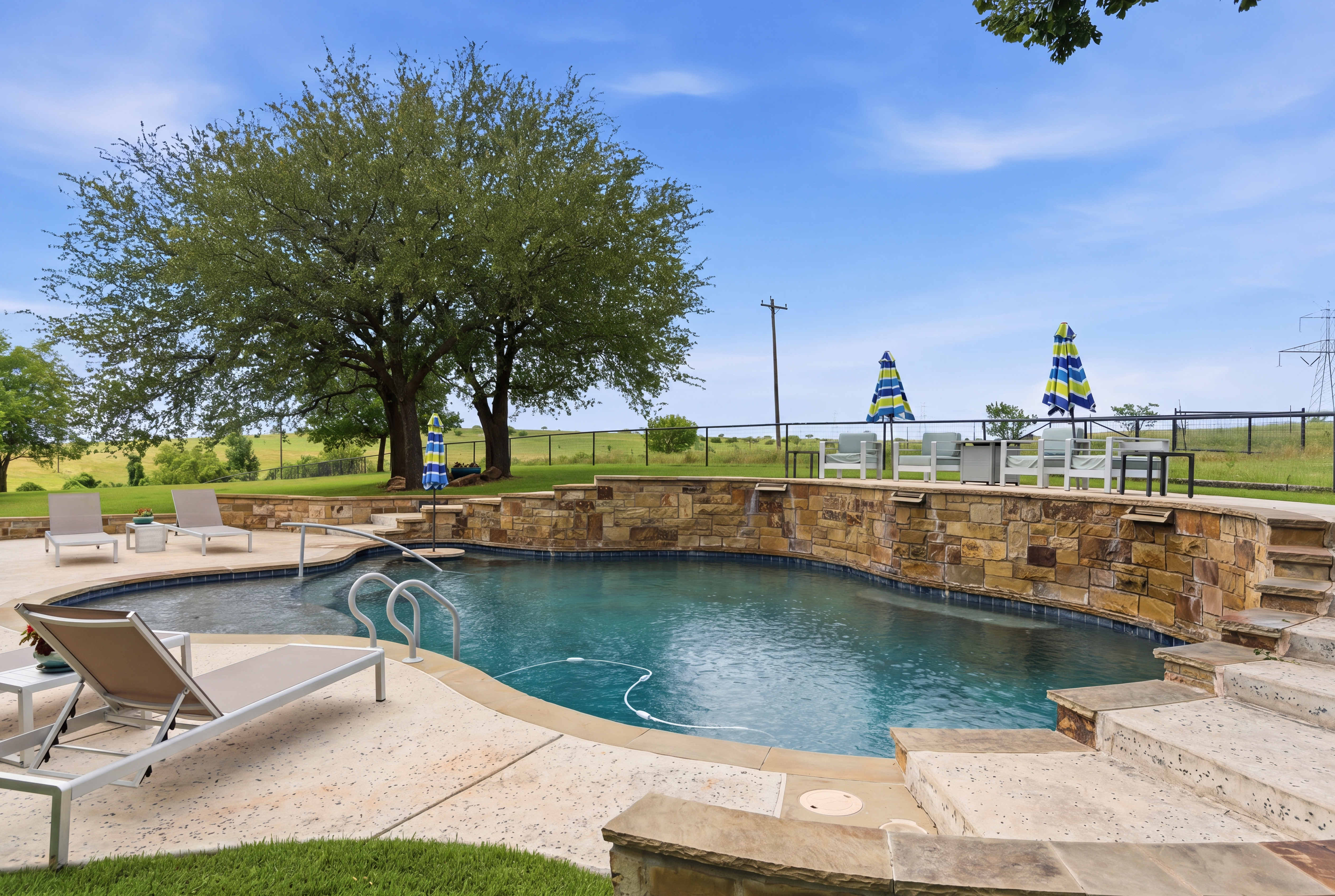  160 Aledo Ridge Road, Fort Worth, TX, 76126 - 物件實景