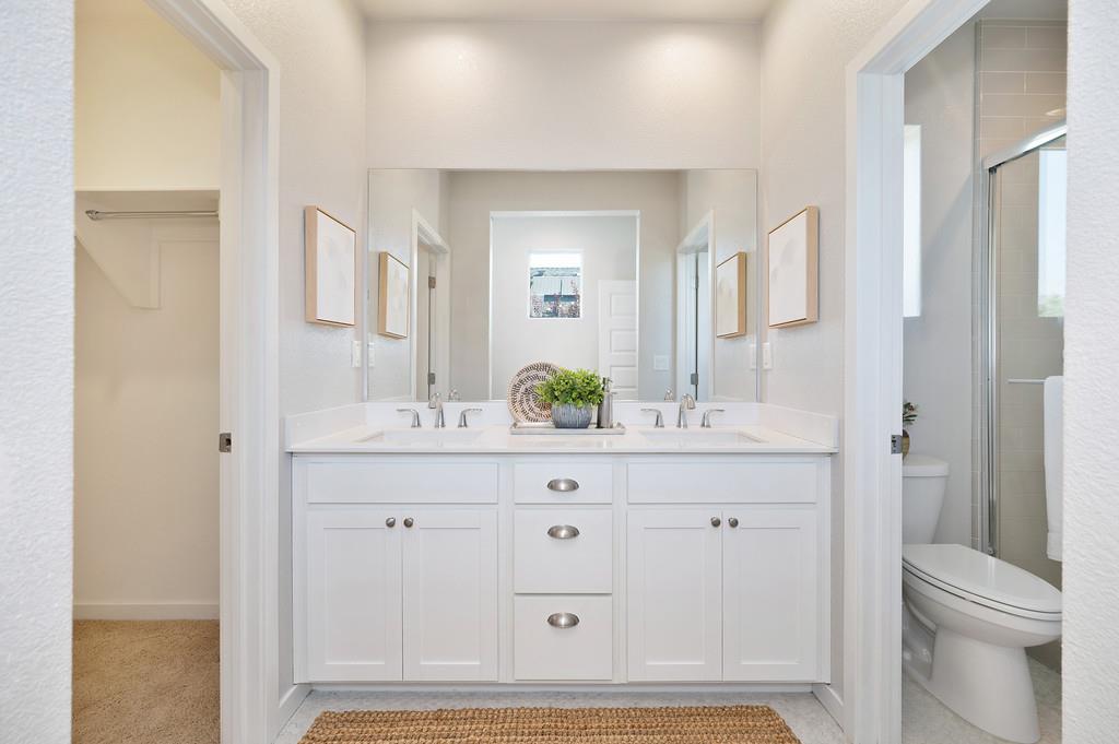 Sacramento, California, 95816, United States, 3 Bedrooms Bedrooms, ,3 BathroomsBathrooms,Residential,For Sale,1916793