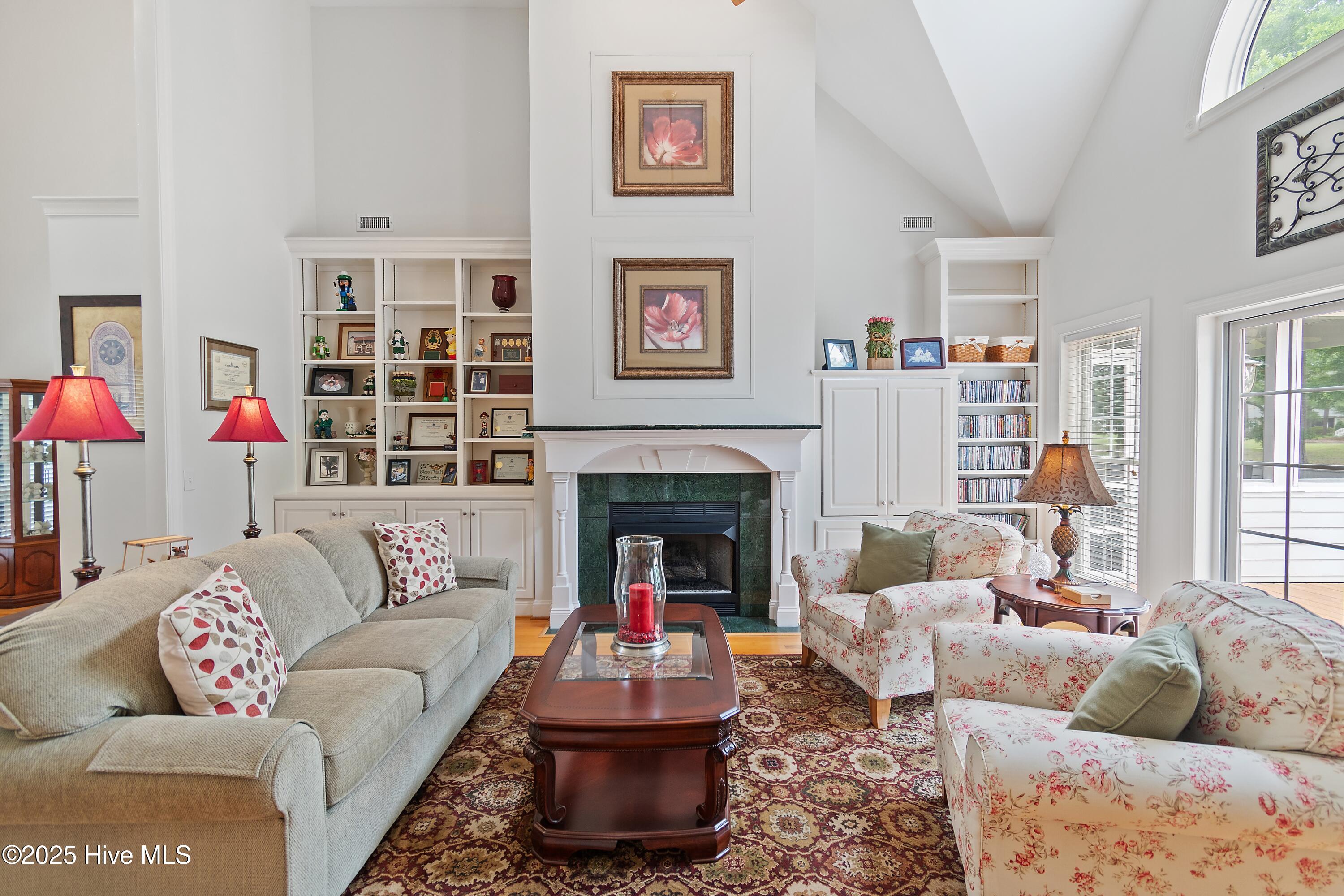 Southport, North Carolina, 28461, United States, 4 Bedrooms Bedrooms, ,3 BathroomsBathrooms,Residential,For Sale,1903554