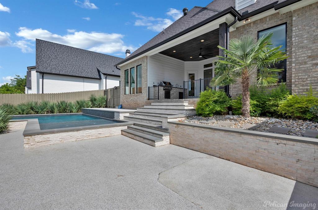 Shreveport, Louisiana, 71106, United States, 4 Bedrooms Bedrooms, ,4 BathroomsBathrooms,Residential,For Sale,1751333