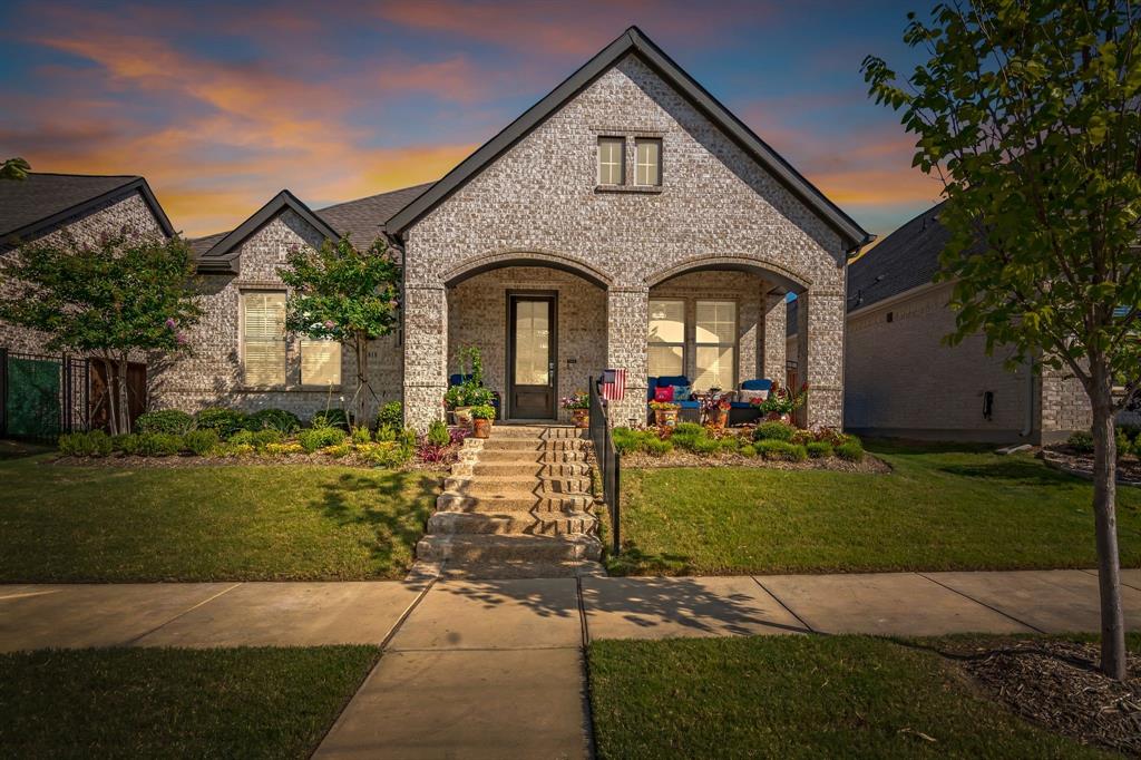 Arlington, Texas, 76005, United States, 3 Bedrooms Bedrooms, ,2 BathroomsBathrooms,Residential,For Sale,1902792