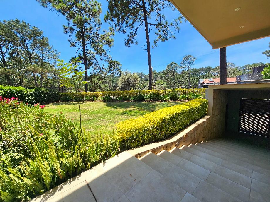 Valle de Bravo, Estado de México, 51200, Mexico, 4 Bedrooms Bedrooms, ,5 BathroomsBathrooms,Residential,For Sale,1917962