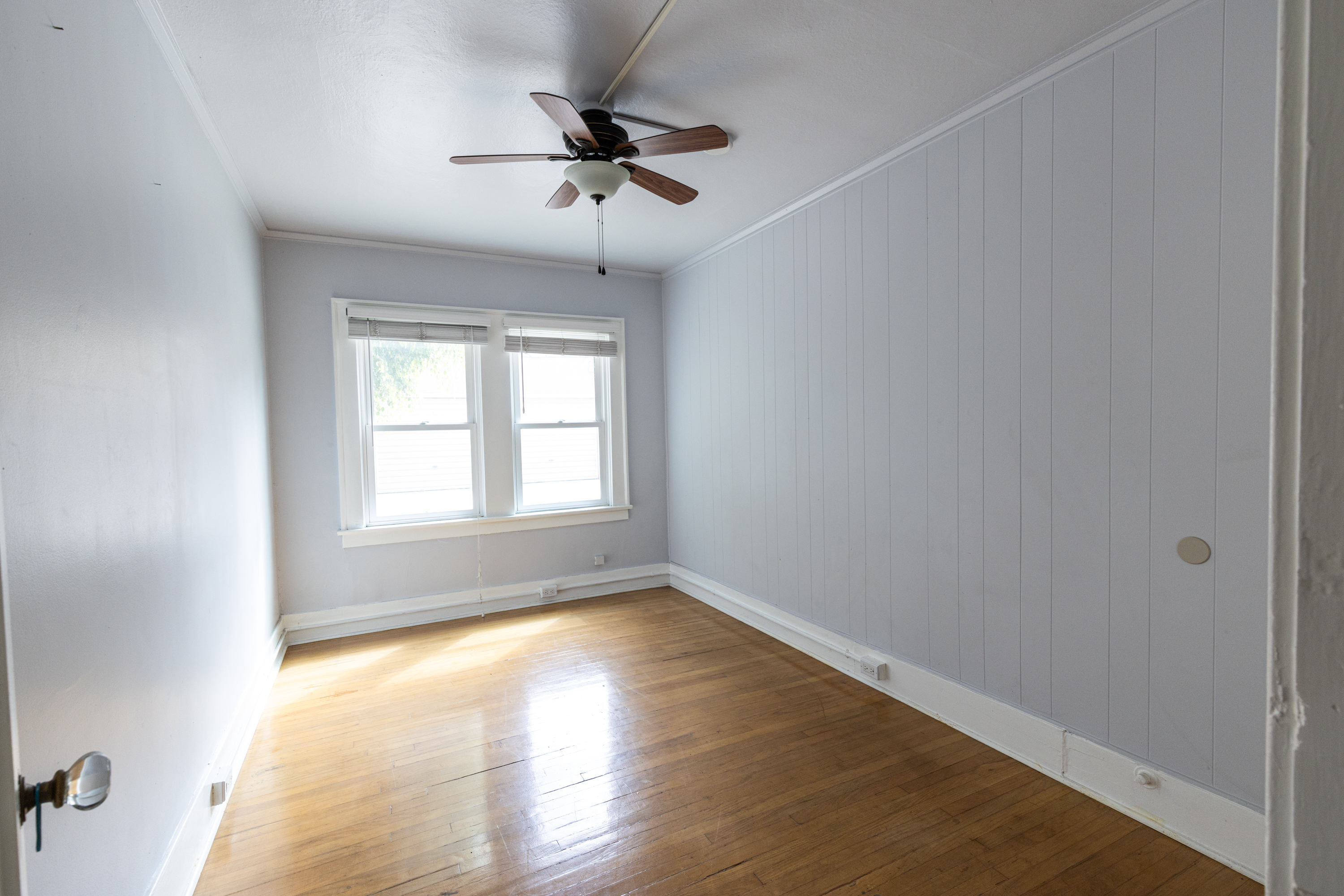 Los Angeles, California, 90019, United States, 8 Bedrooms Bedrooms, ,4 BathroomsBathrooms,Residential,For Sale,1974738