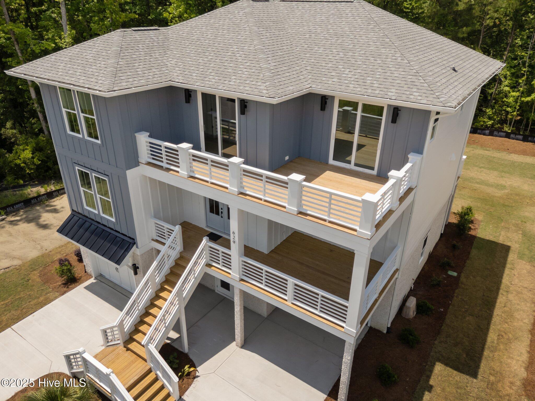 Wilmington, North Carolina, 28411, United States, 4 Bedrooms Bedrooms, ,4 BathroomsBathrooms,Residential,For Sale,1979455