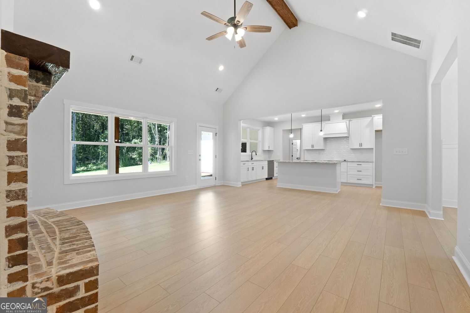 Forsyth, Georgia, 31029, United States, 4 Bedrooms Bedrooms, ,3 BathroomsBathrooms,Residential,For Sale,1922681