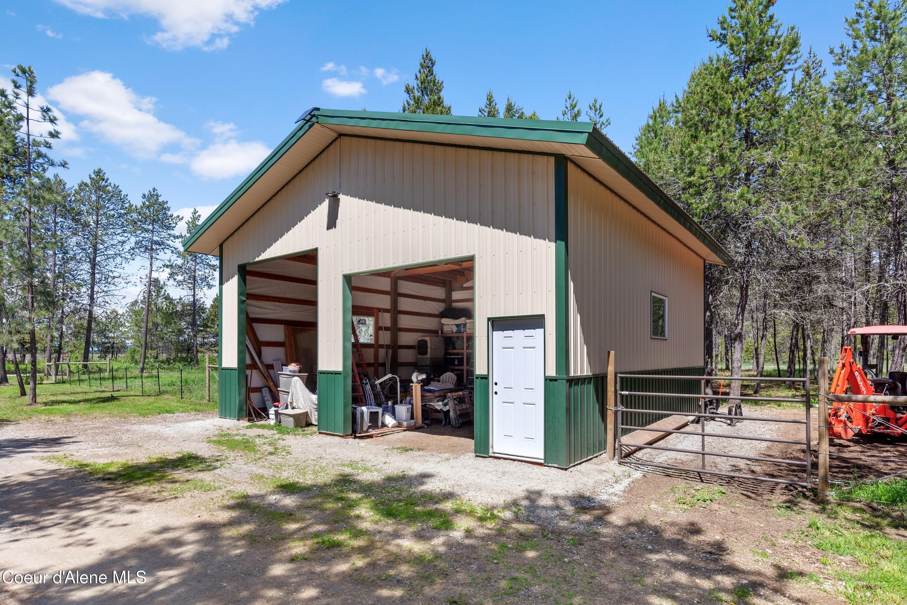 Athol, Idaho, 83801, United States, 5 Bedrooms Bedrooms, ,3 BathroomsBathrooms,Residential,For Sale,1841760