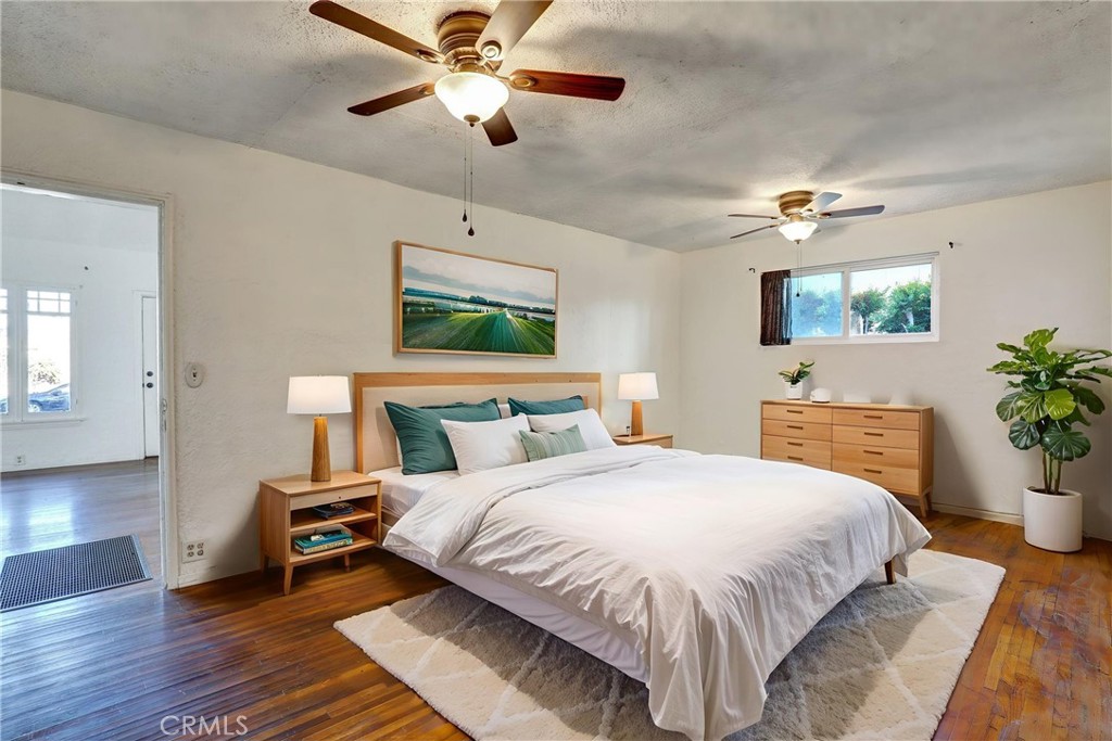 Lakewood, California, 90713, United States, 2 Bedrooms Bedrooms, ,1 BathroomBathrooms,Residential,For Sale,1943590