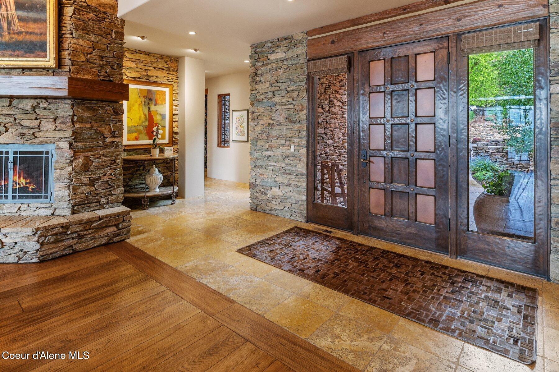 Coeur D'alene, Idaho, 83814, United States, 3 Bedrooms Bedrooms, ,1 BathroomBathrooms,Residential,For Sale,1837044