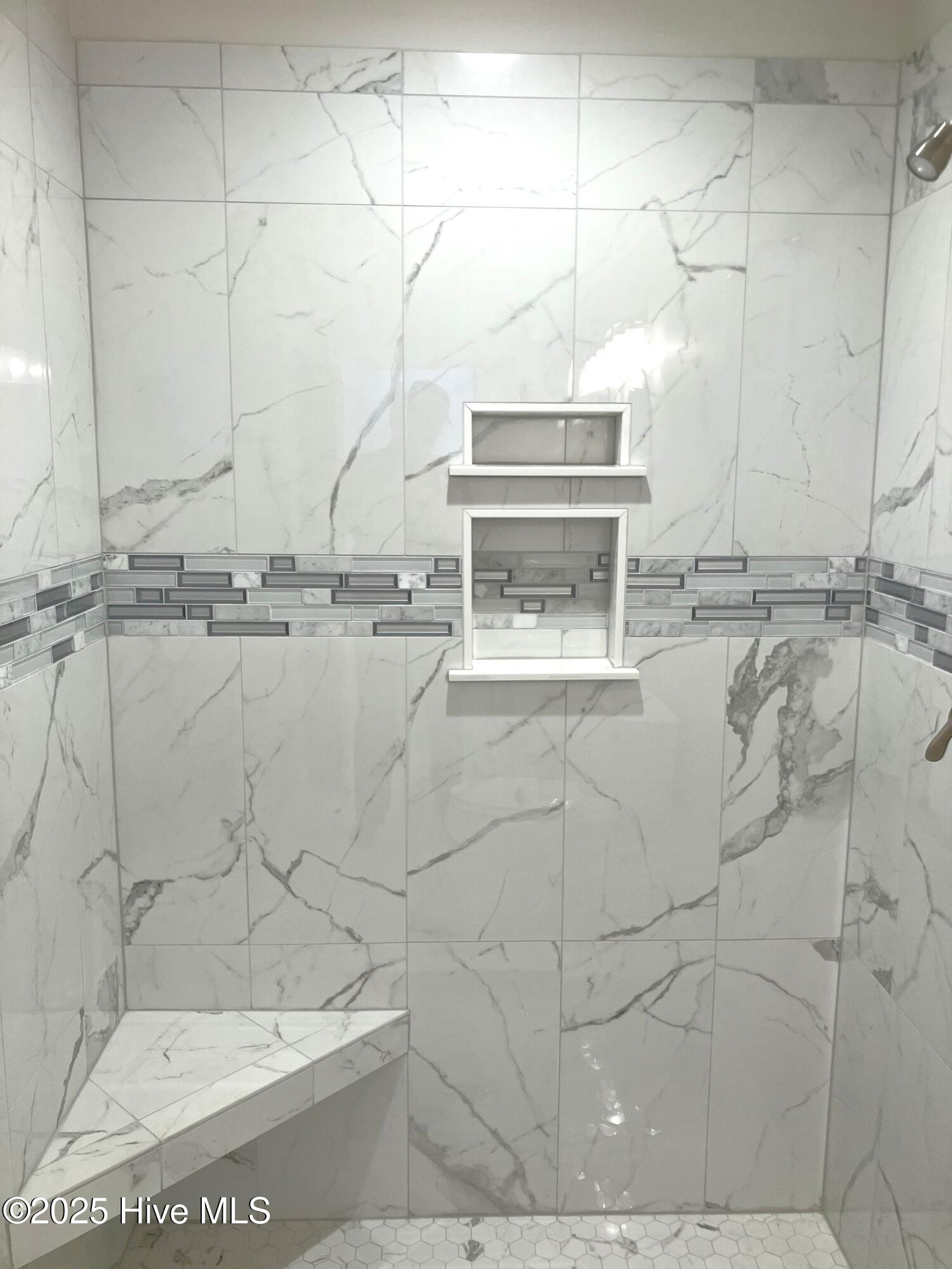 Jacksonville, North Carolina, 28546, United States, 5 Bedrooms Bedrooms, ,3 BathroomsBathrooms,Residential,For Sale,1983326