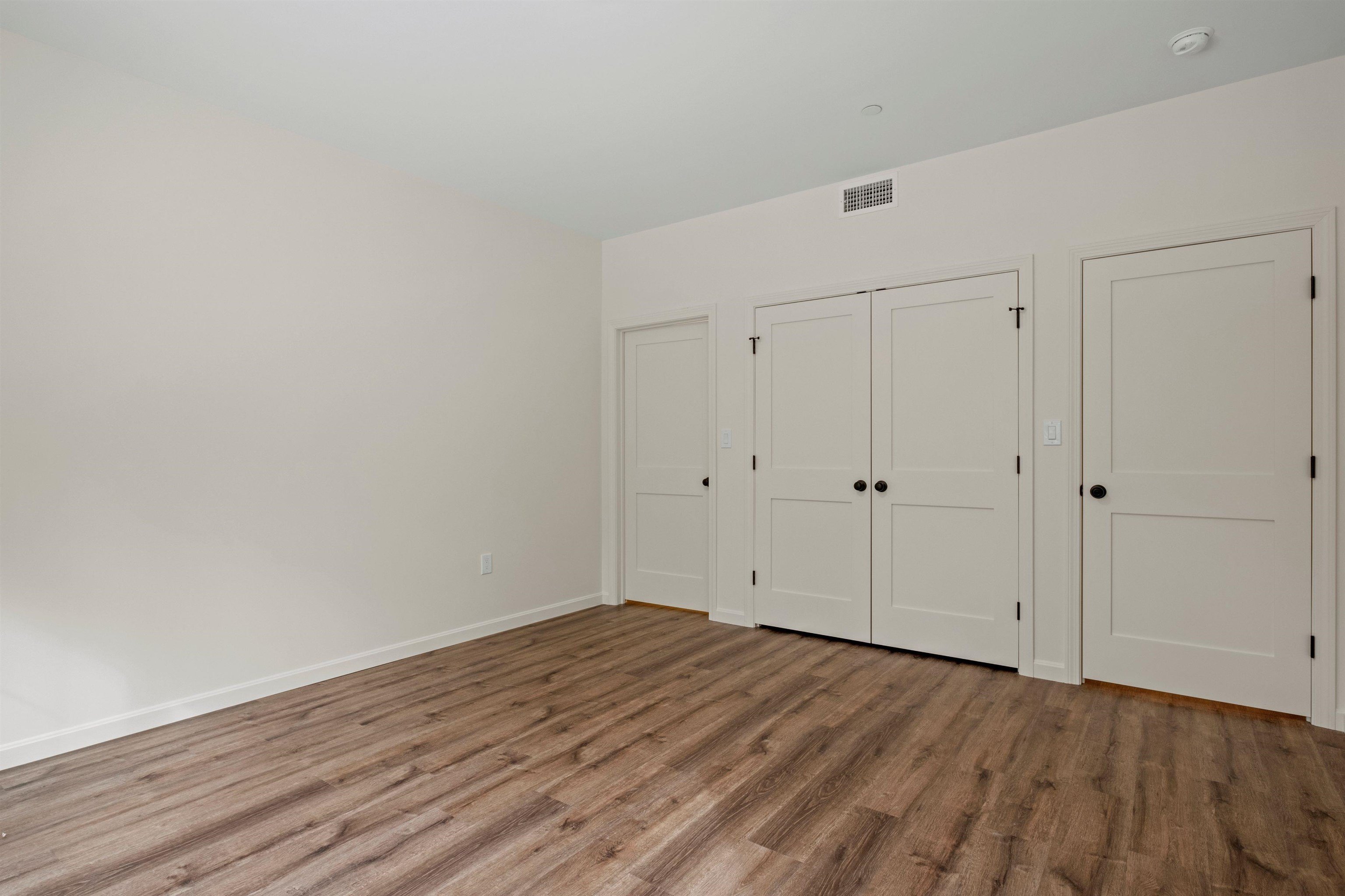 Lincoln, New Hampshire, 03251, United States, 3 Bedrooms Bedrooms, ,2 BathroomsBathrooms,Residential,For Sale,1937104