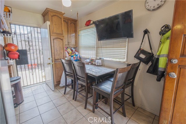 Los Angeles, California, 90044, United States, 3 Bedrooms Bedrooms, ,2 BathroomsBathrooms,Residential,For Sale,1937923