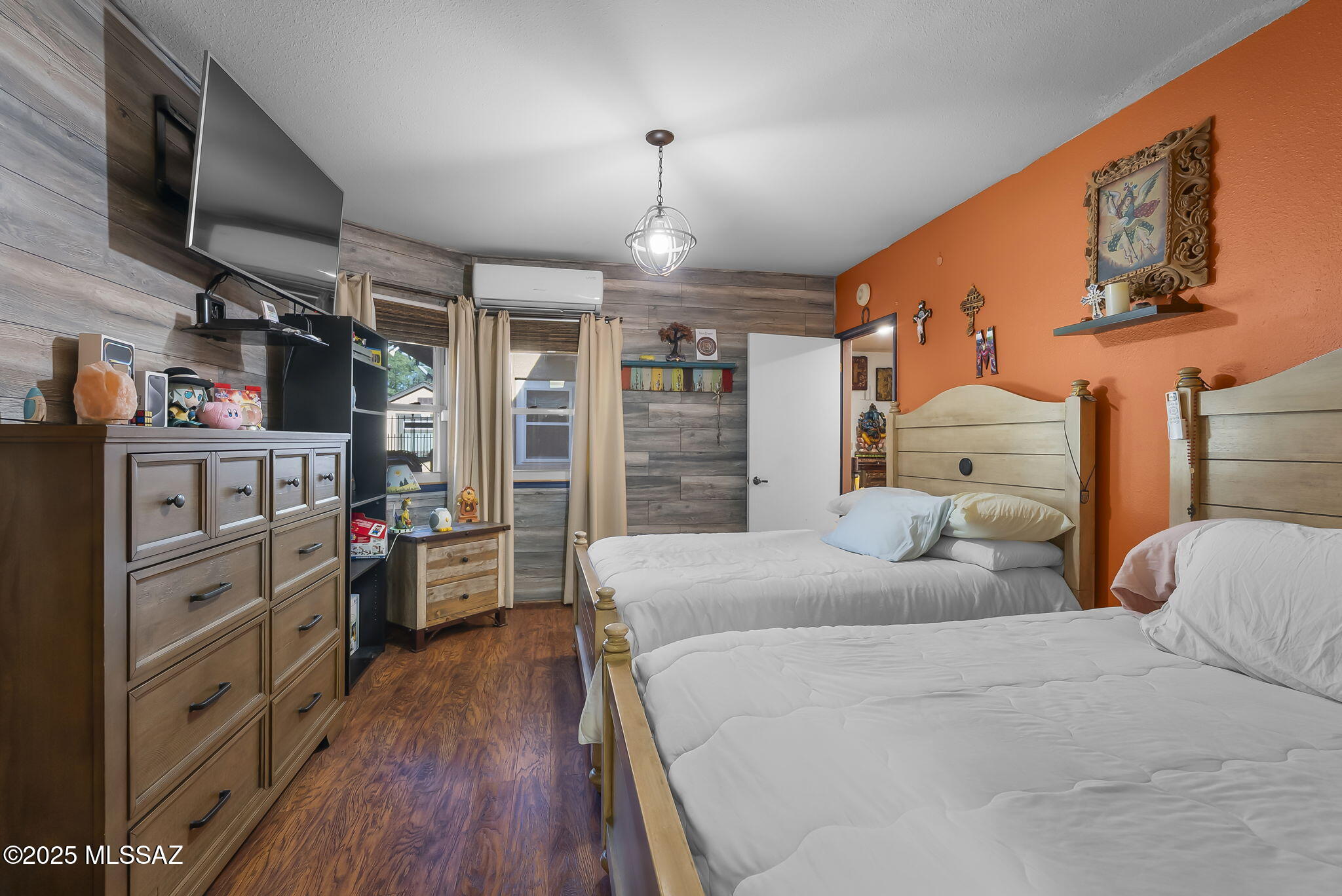 Tubac, Arizona, 85646, United States, 2 Bedrooms Bedrooms, ,3 BathroomsBathrooms,Residential,For Sale,1991588