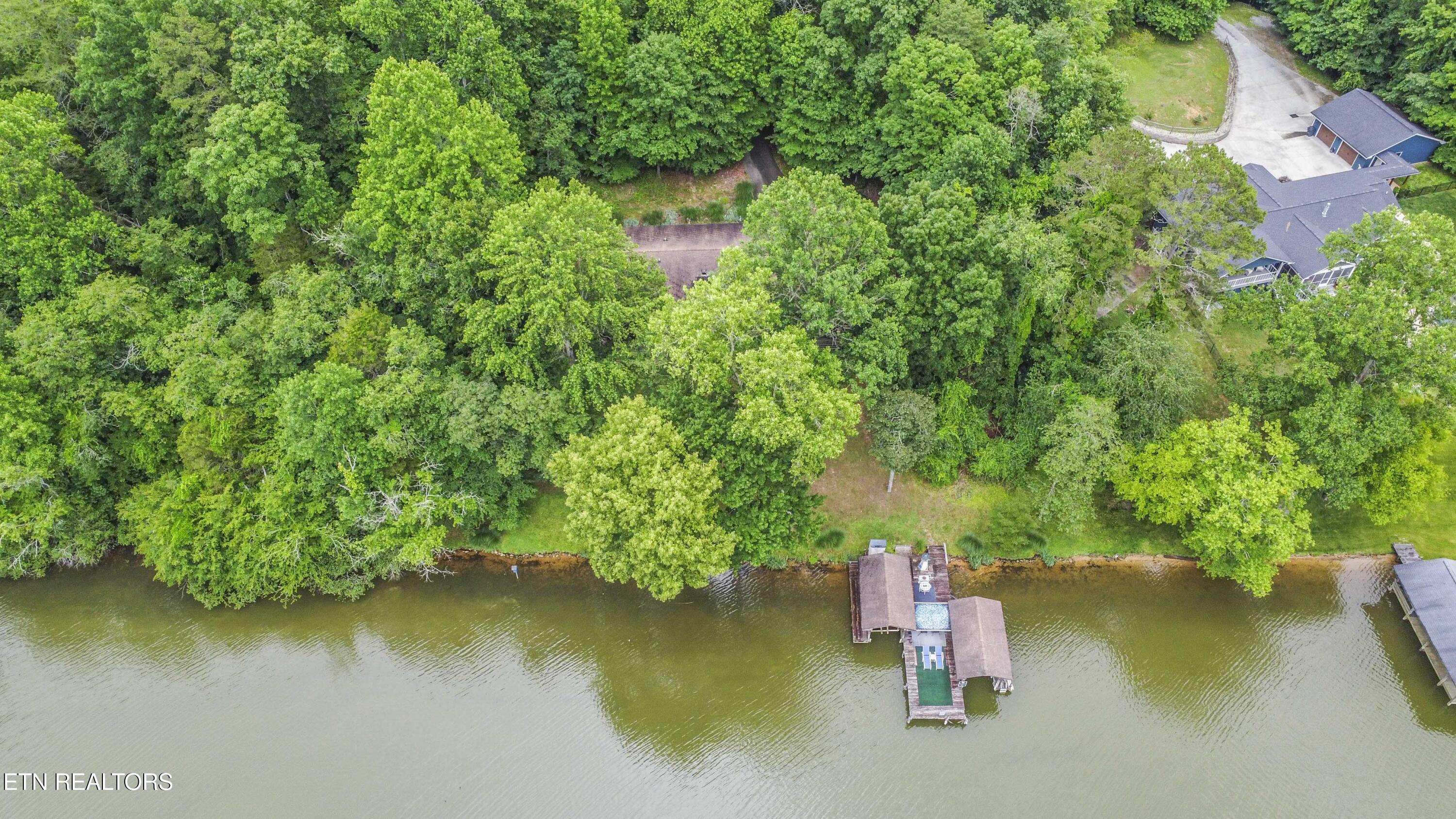 Kingston, Tennessee, 37763, United States, 3 Bedrooms Bedrooms, ,3 BathroomsBathrooms,Residential,For Sale,2013795