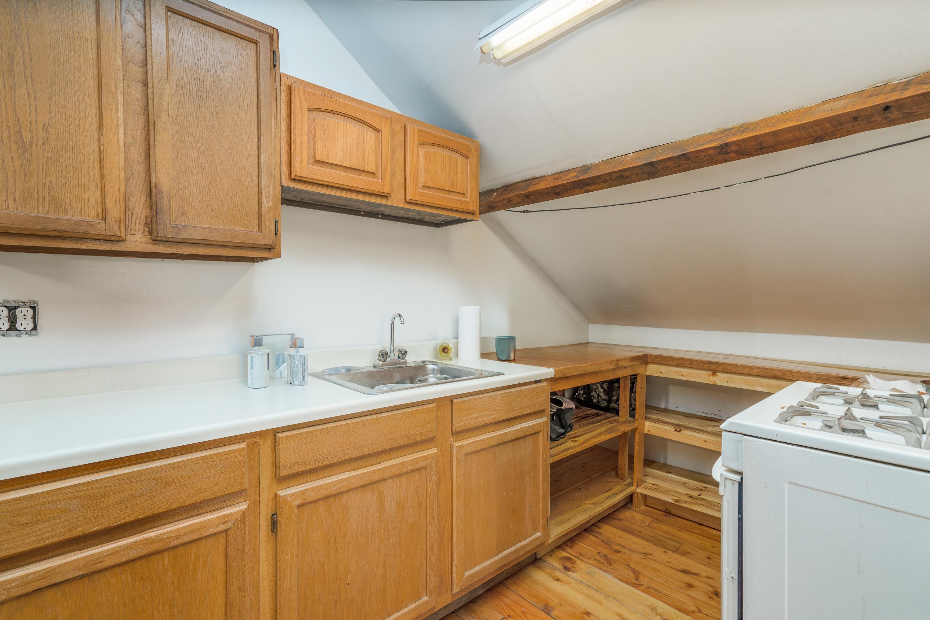 Tres Piedras, New Mexico, 87577, United States, 4 Bedrooms Bedrooms, ,7 BathroomsBathrooms,Residential,For Sale,1849608