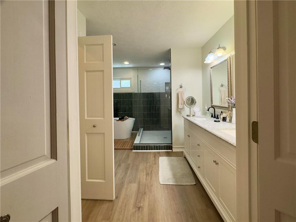 Senoia, Georgia, 30276, United States, 3 Bedrooms Bedrooms, ,3 BathroomsBathrooms,Residential,For Sale,1912079
