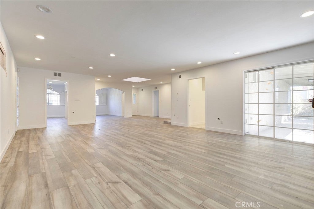 Chatsworth, California, 91311, United States, 3 Bedrooms Bedrooms, ,3 BathroomsBathrooms,Residential,For Sale,1998886