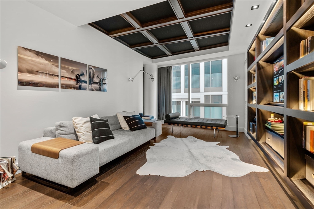 Boston, Massachusetts, 02210, United States, 3 Bedrooms Bedrooms, ,4 BathroomsBathrooms,Residential,For Sale,1885847