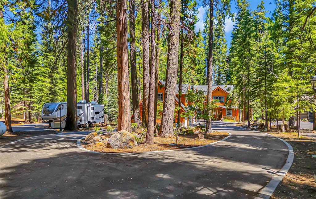 Lake Almanor West, California, 96020, United States, 4 Bedrooms Bedrooms, ,4 BathroomsBathrooms,Residential,For Sale,1907514