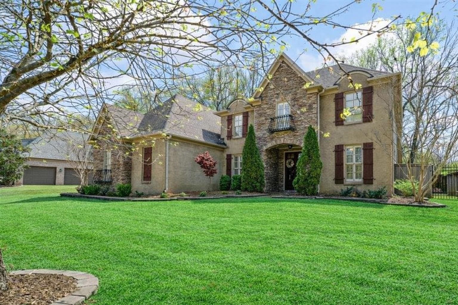 Henning Oaks Ln, Arlington, TN 38002