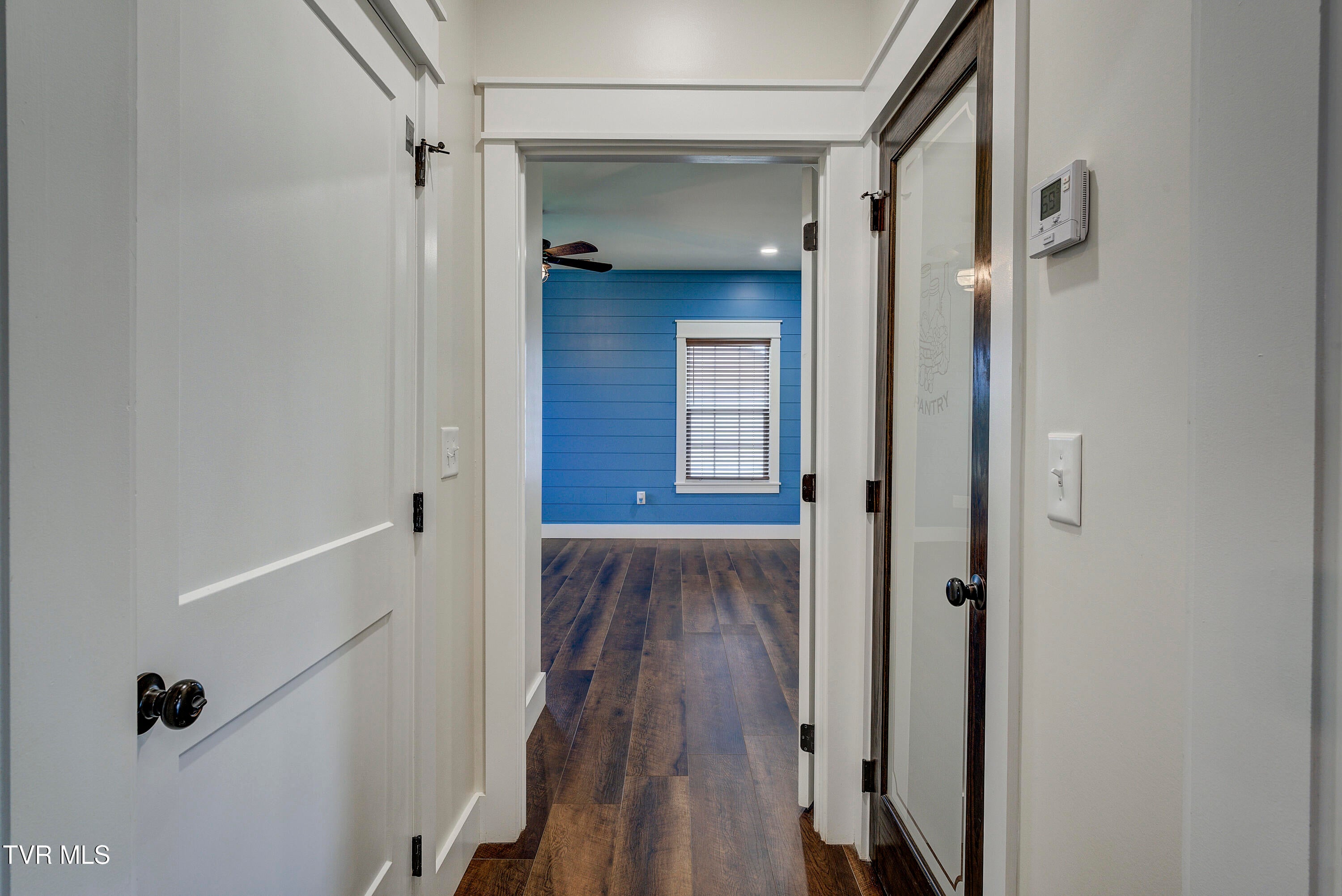 Jonesborough, Tennessee, 37659, United States, 3 Bedrooms Bedrooms, ,3 BathroomsBathrooms,Residential,For Sale,2000910