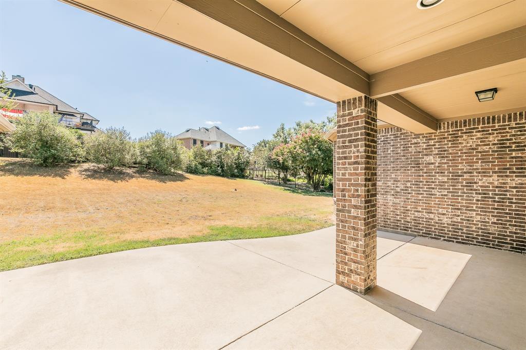 Fort Worth, Texas, 76179, United States, 5 Bedrooms Bedrooms, ,3 BathroomsBathrooms,Residential,For Sale,1915477