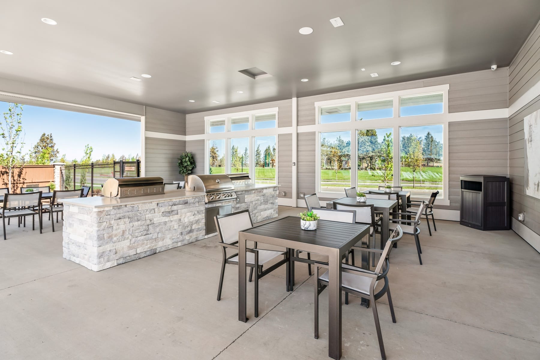  3757 NE Petrosa Avenue Bend, OR 97701 - 物件實景
