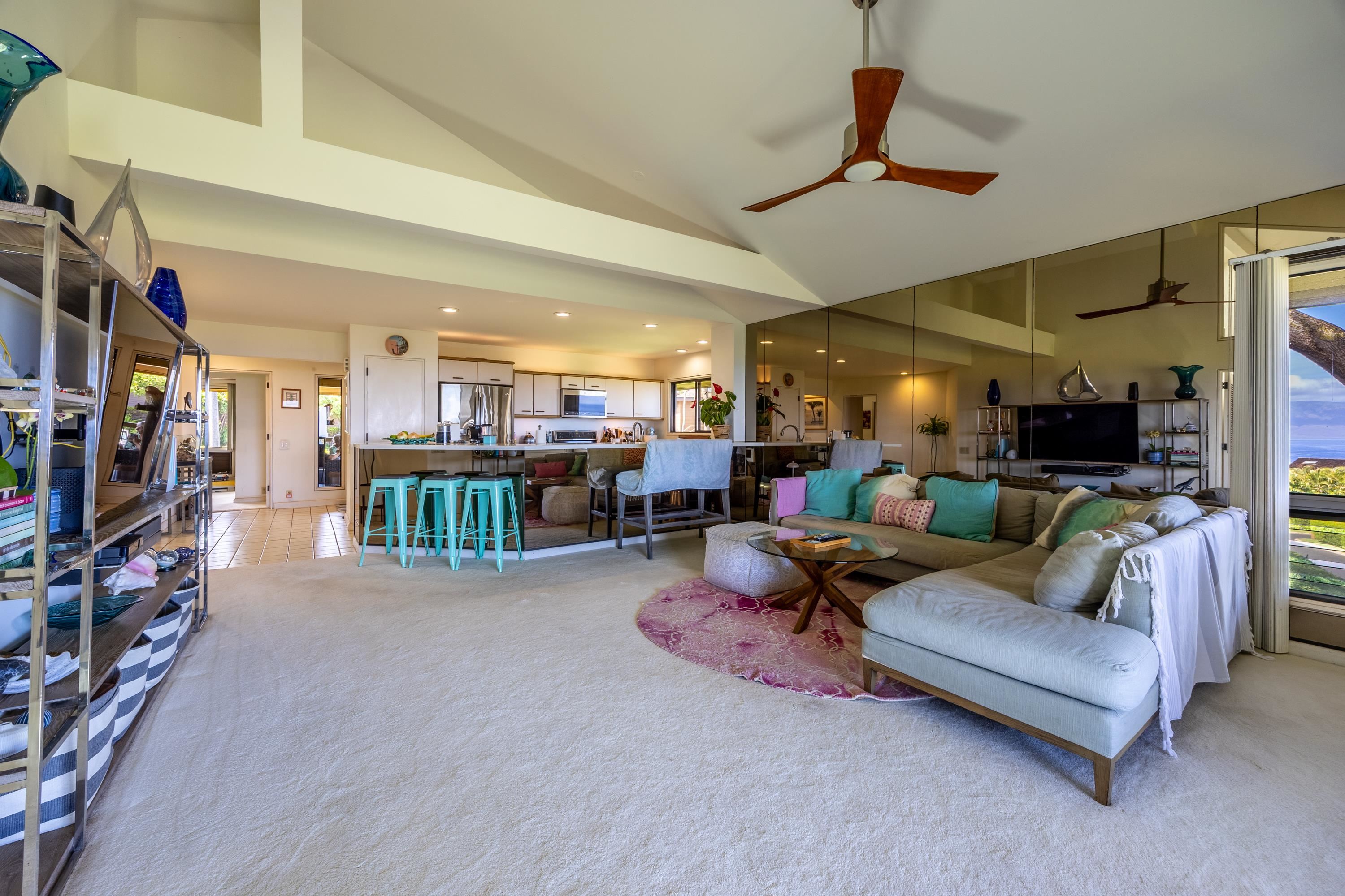 Lahaina, Hawaii, 96761, United States, 2 Bedrooms Bedrooms, ,2 BathroomsBathrooms,Residential,For Sale,1908273