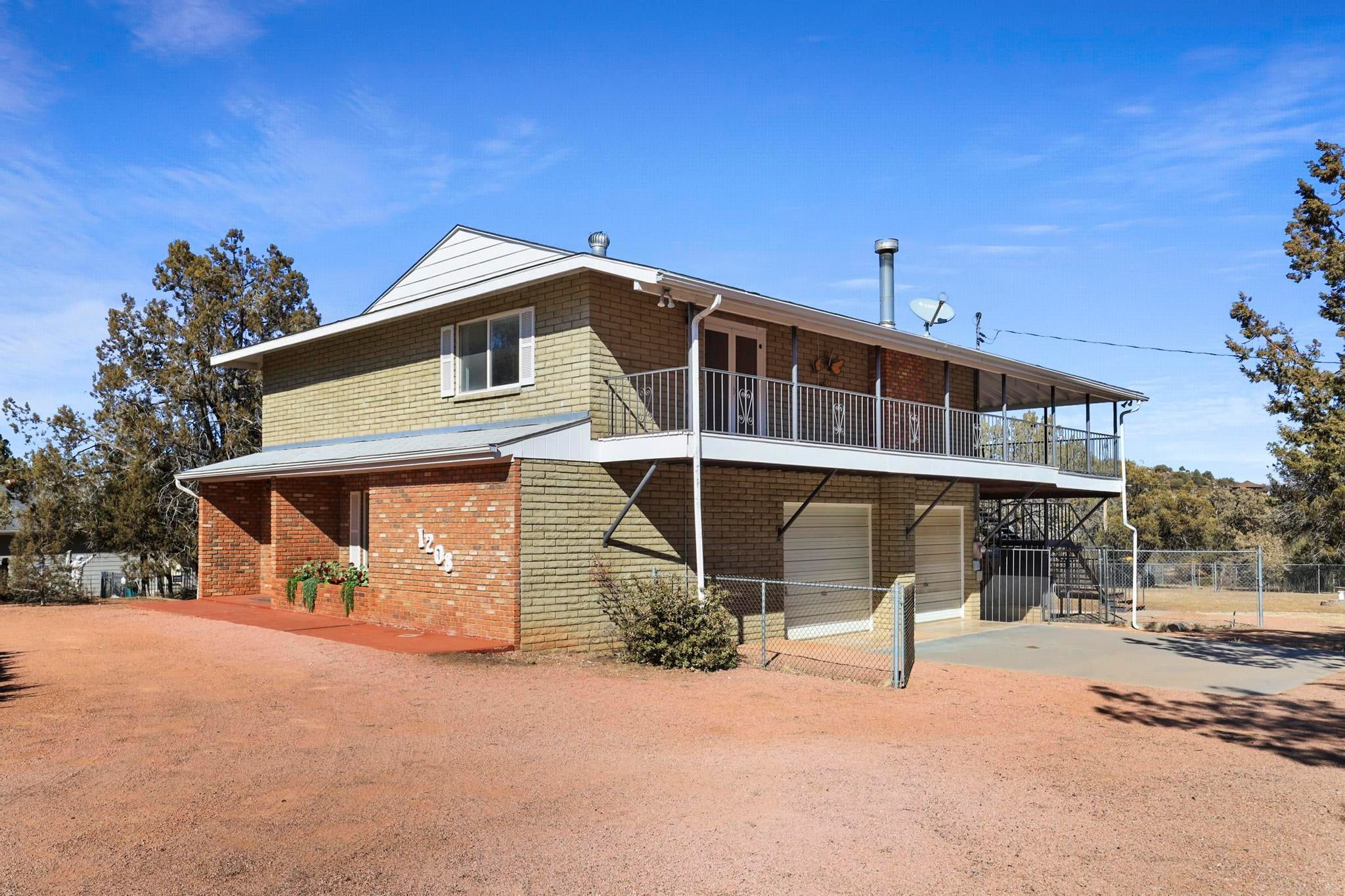 Payson, Arizona, 85541, United States, 2 Bedrooms Bedrooms, ,2 BathroomsBathrooms,Residential,For Sale,1691661