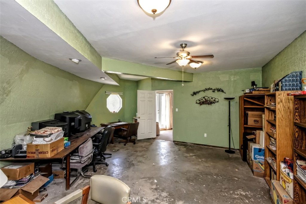 Newberry Springs, California, 92365, United States, 4 Bedrooms Bedrooms, ,6 BathroomsBathrooms,Residential,For Sale,1990195