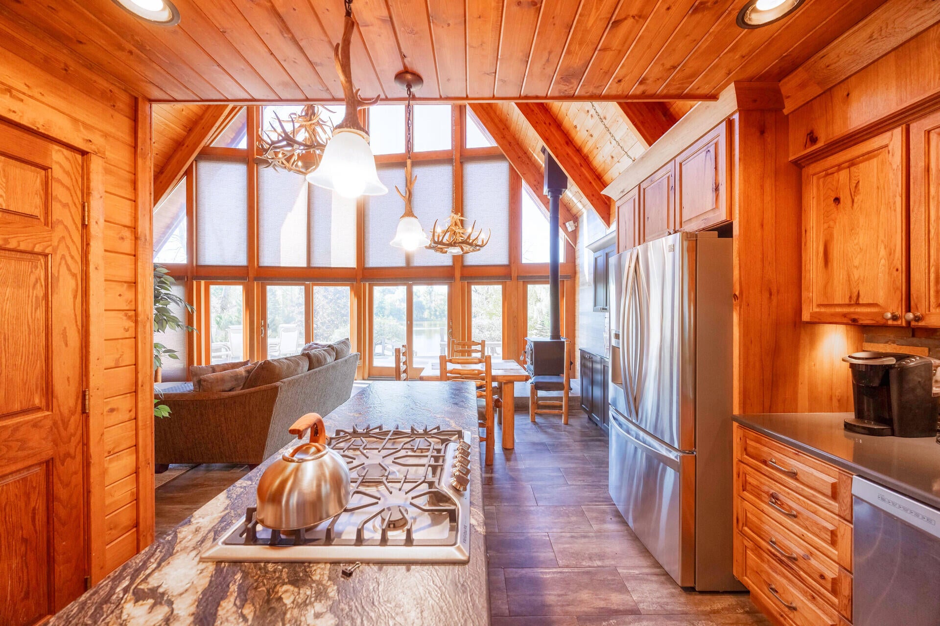 Brooklyn, Michigan, 49230, United States, 3 Bedrooms Bedrooms, ,3 BathroomsBathrooms,Residential,For Sale,1991046