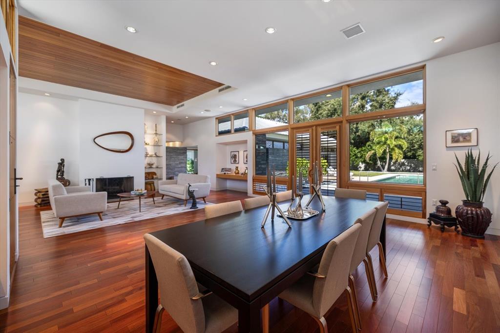 Sarasota, Florida, 34239, United States, 4 Bedrooms Bedrooms, ,5 BathroomsBathrooms,Residential,For Sale,1988202