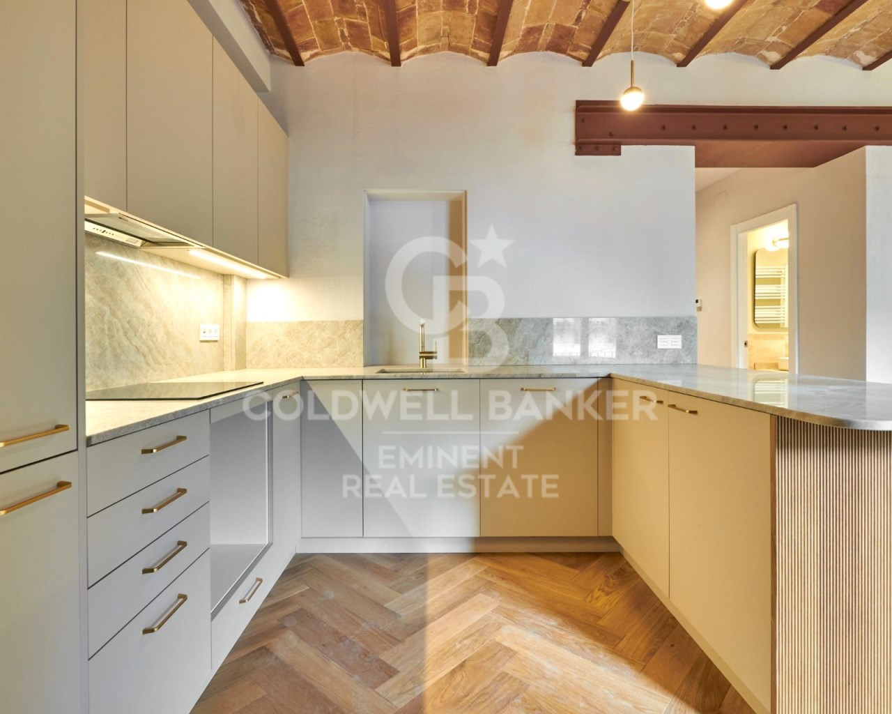 Barcelona, Barcelona, Ciutat Vella, El G?tic Barce, Barcelona, Catalonia, ES, 3 Bedrooms Bedrooms, ,3 BathroomsBathrooms,Residential,For Sale,Barcelona, Barcelona, Ciutat Vella, El G?tic Barce,1672669
