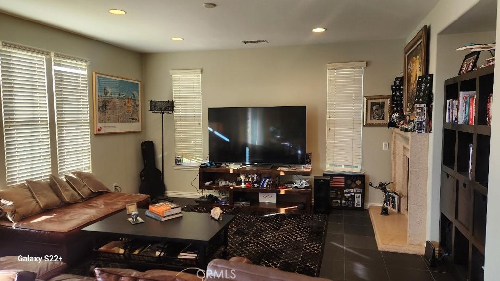 Calabasas, California, 91302, United States, 4 Bedrooms Bedrooms, ,4 BathroomsBathrooms,Residential,For Sale,1978532