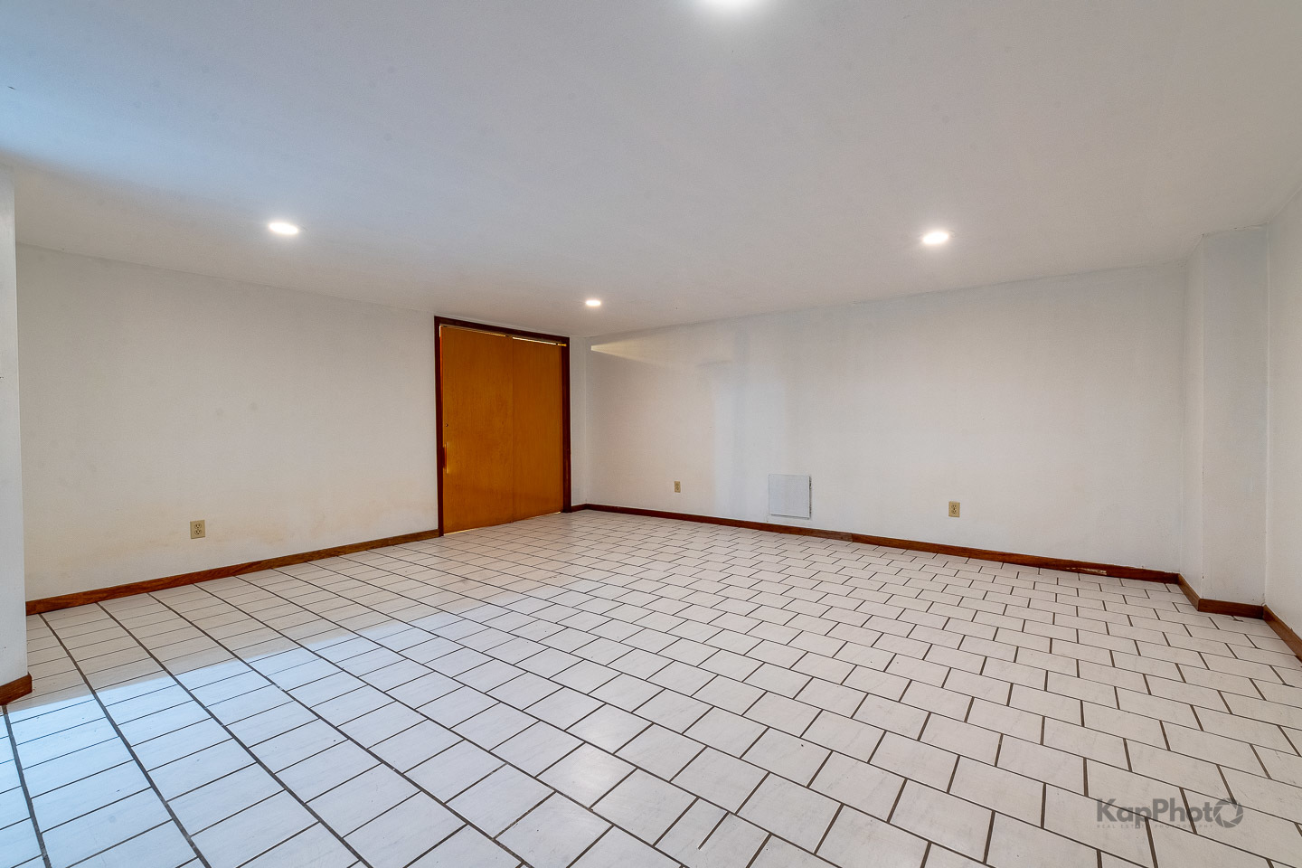 Chicago, Illinois, 60608, United States, 3 Bedrooms Bedrooms, ,5 BathroomsBathrooms,Residential,For Sale,1986120