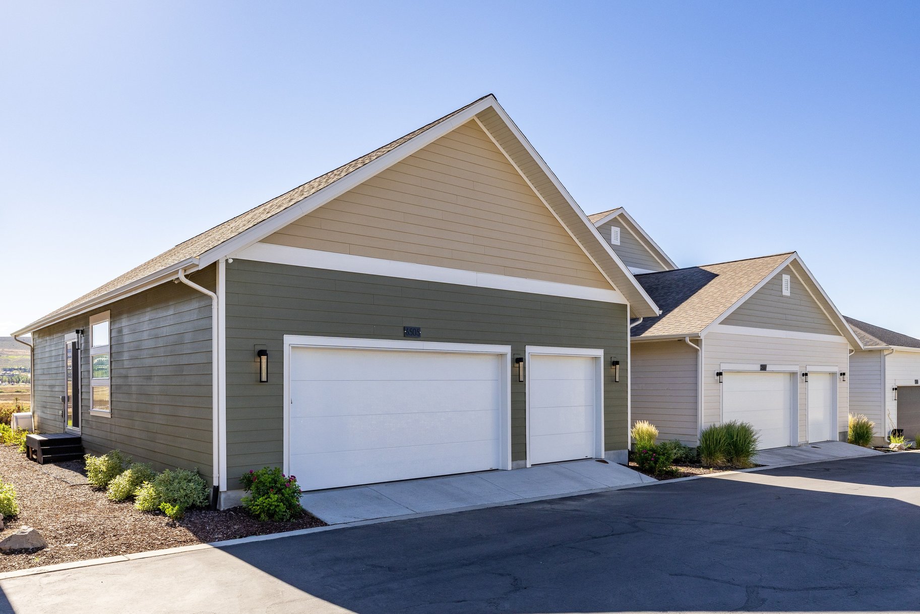  Contemporary Silver Creek Village Home with Unobstructed Open Space Views - 物件實景